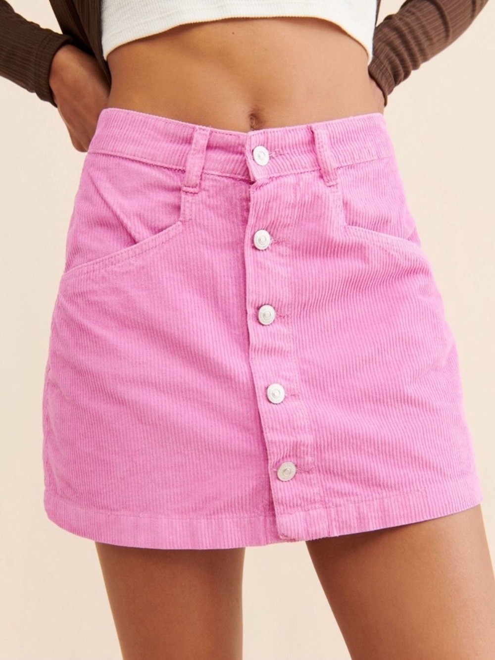 Free People Ray Corduroy Pink Mini Skirt, Silver buttons, 2 pockets, Size 4